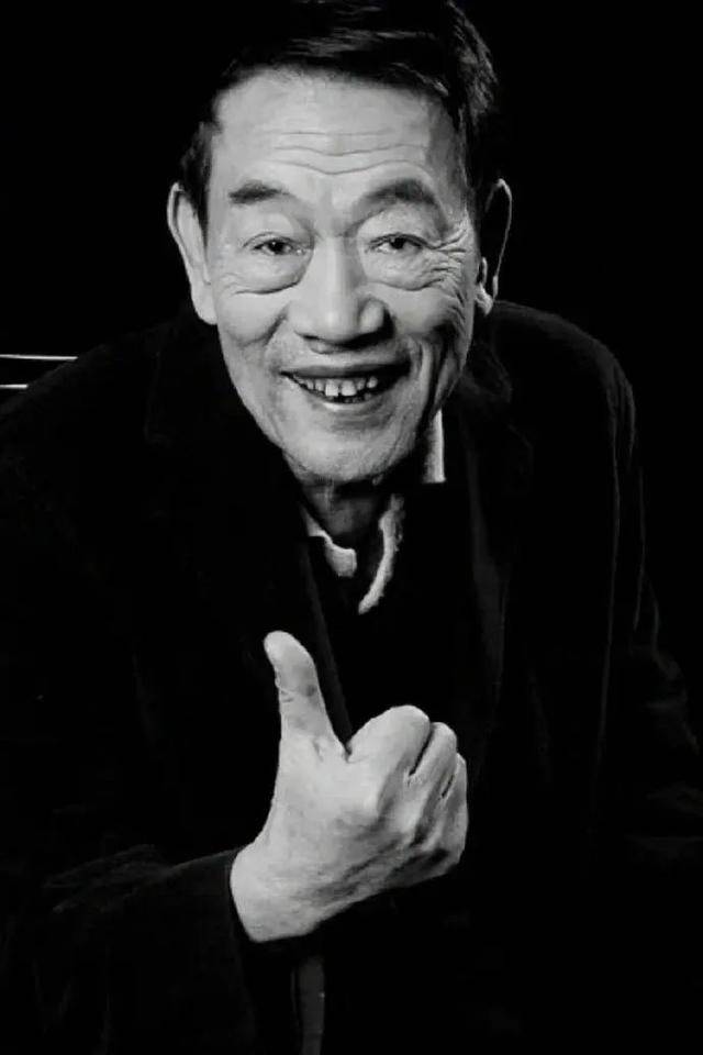 “蔫哏宗师”走<strong></p>
<p>usdt充值</strong>了