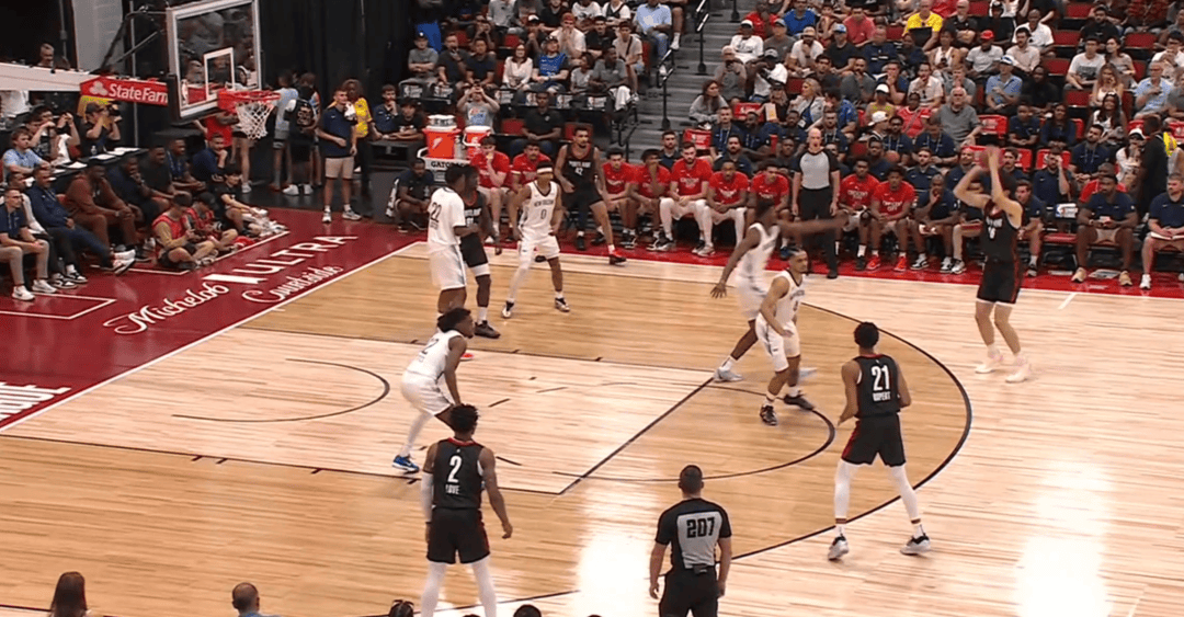 NBA夏季联赛：杨瀚森半场8分2篮板1助攻<strong></p>
<p>泰达币</strong>，两帽米西并两中三分