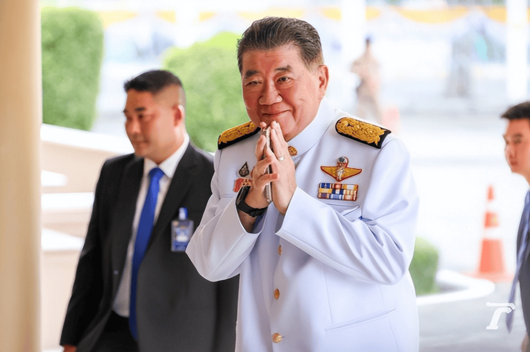 泰柬大打出手<strong></p>
<p>币圈最新消息</strong>，47国收到通报，洪森别无选择，中方话说得恰到好处
