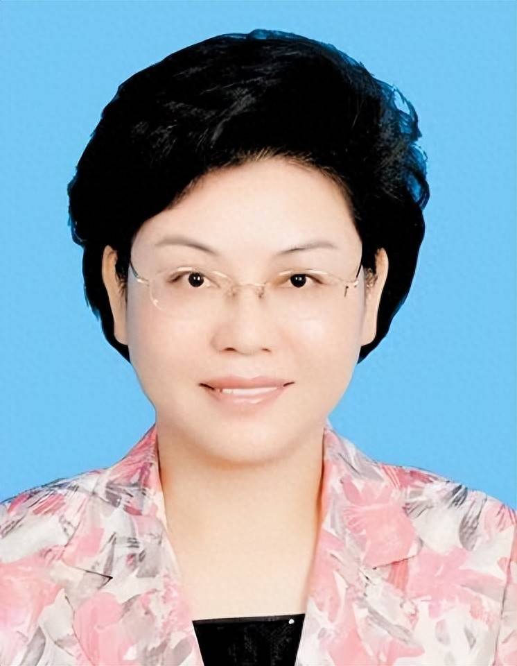 中纪委网站发布：女老虎落马！上个月<strong></p>
<p>币圈新手入门</strong>，74个干部被查