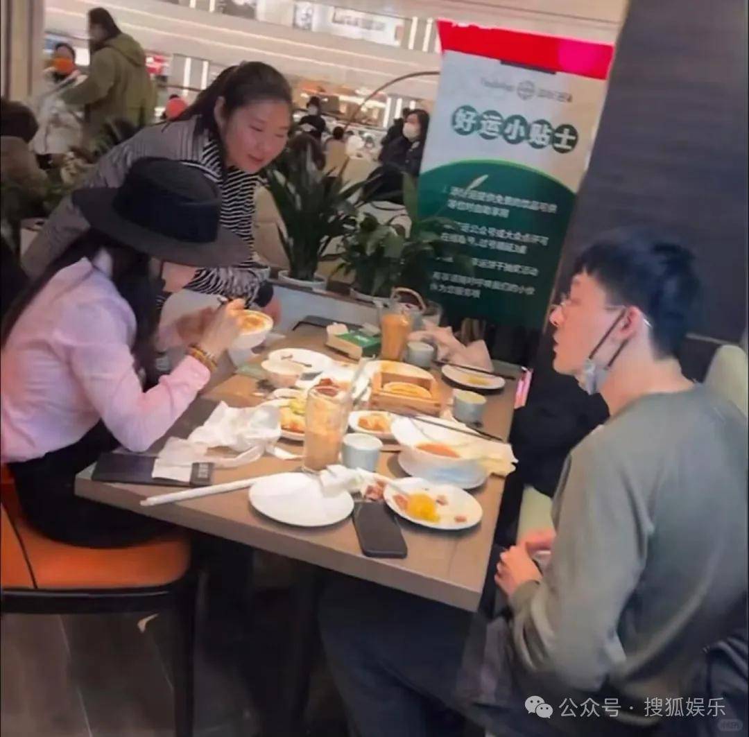 离婚三年又被拍到亲密逛超市<strong></p>
<p>币圈交易所排名</strong>，他俩这是纯带娃还是真复合了？
