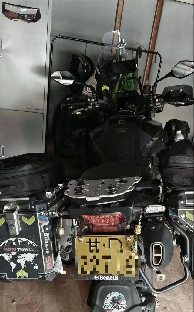 奔驰逆行逼停后续<strong></p>
<p>币圈行情</strong>，骑手先认怂，放弃索赔怕闹大，网友评论区炸锅