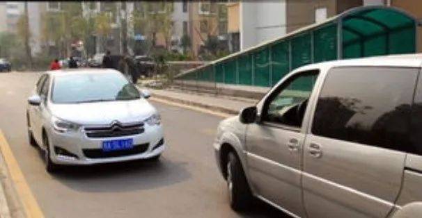 “刚走出去不到一分钟就出事”<strong></p>
<p>币圈app下载</strong>，一家五口1死4伤！家属最新发声