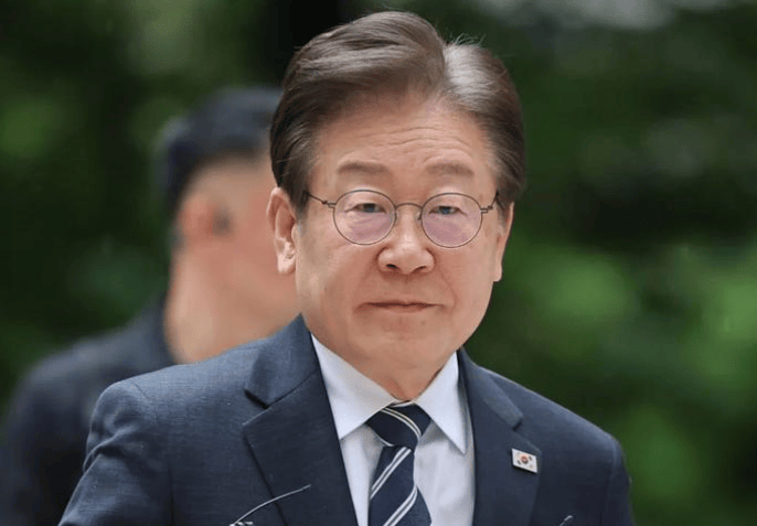 关键时刻！多国一把手将出席九三阅兵<strong></p>
<p>币圈私募</strong>，特朗普有特殊安排，李在明派人来访华