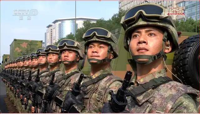 不装了<strong></p>
<p>柴犬币</strong>！一口气看完九三大阅兵武器装备！谁说我们一个也不认识？
