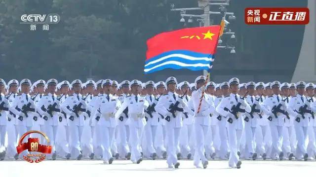 不装了<strong></p>
<p>柴犬币</strong>！一口气看完九三大阅兵武器装备！谁说我们一个也不认识？