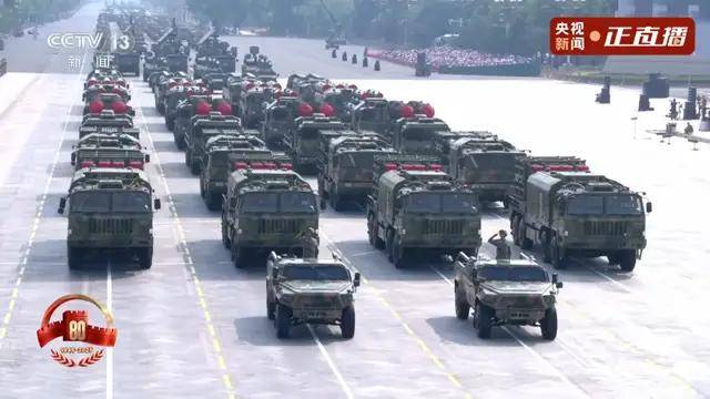 不装了<strong></p>
<p>柴犬币</strong>！一口气看完九三大阅兵武器装备！谁说我们一个也不认识？