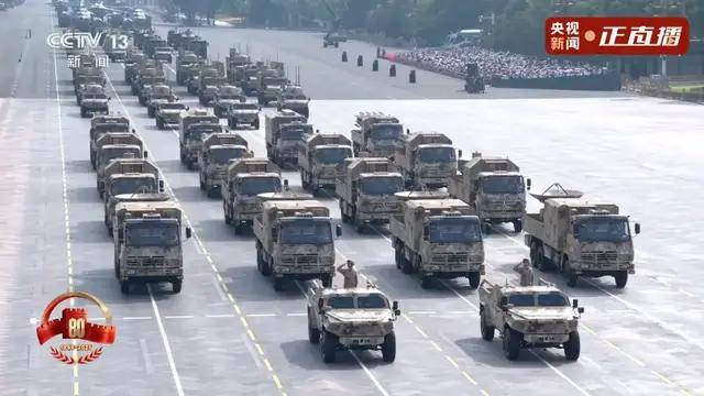 不装了<strong></p>
<p>柴犬币</strong>！一口气看完九三大阅兵武器装备！谁说我们一个也不认识？