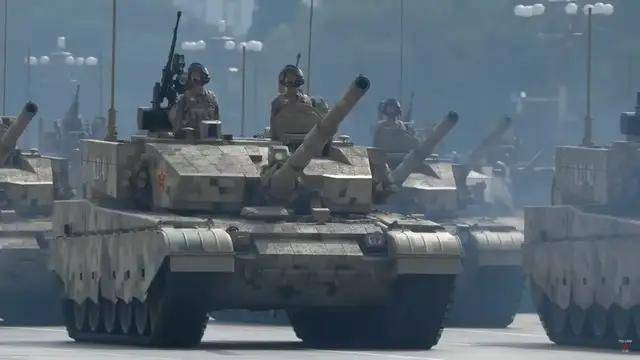 100式坦克<strong></p>
<p>柴犬币</strong>？红旗-29？东风-61？九三阅兵都有哪些亮点？
