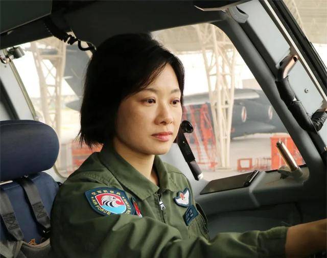 阅兵最帅女机长<strong></p>
<p>柴犬币最新价格</strong>，是她！