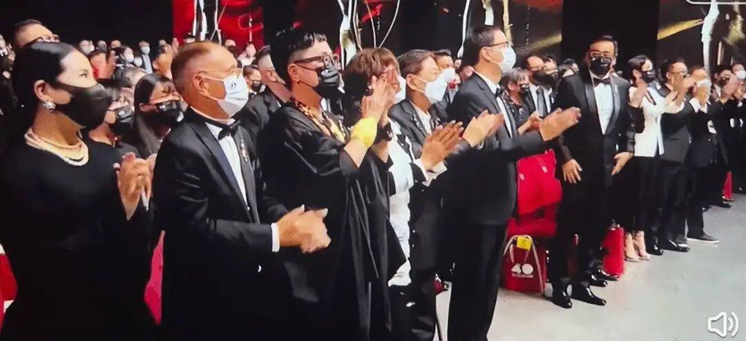 考古|89岁谢贤现身依旧时髦！与小49岁女友分手后开搞事业<strong></p>
<p>柴犬币最新价格</strong>，疑已交代后事的他太潇洒