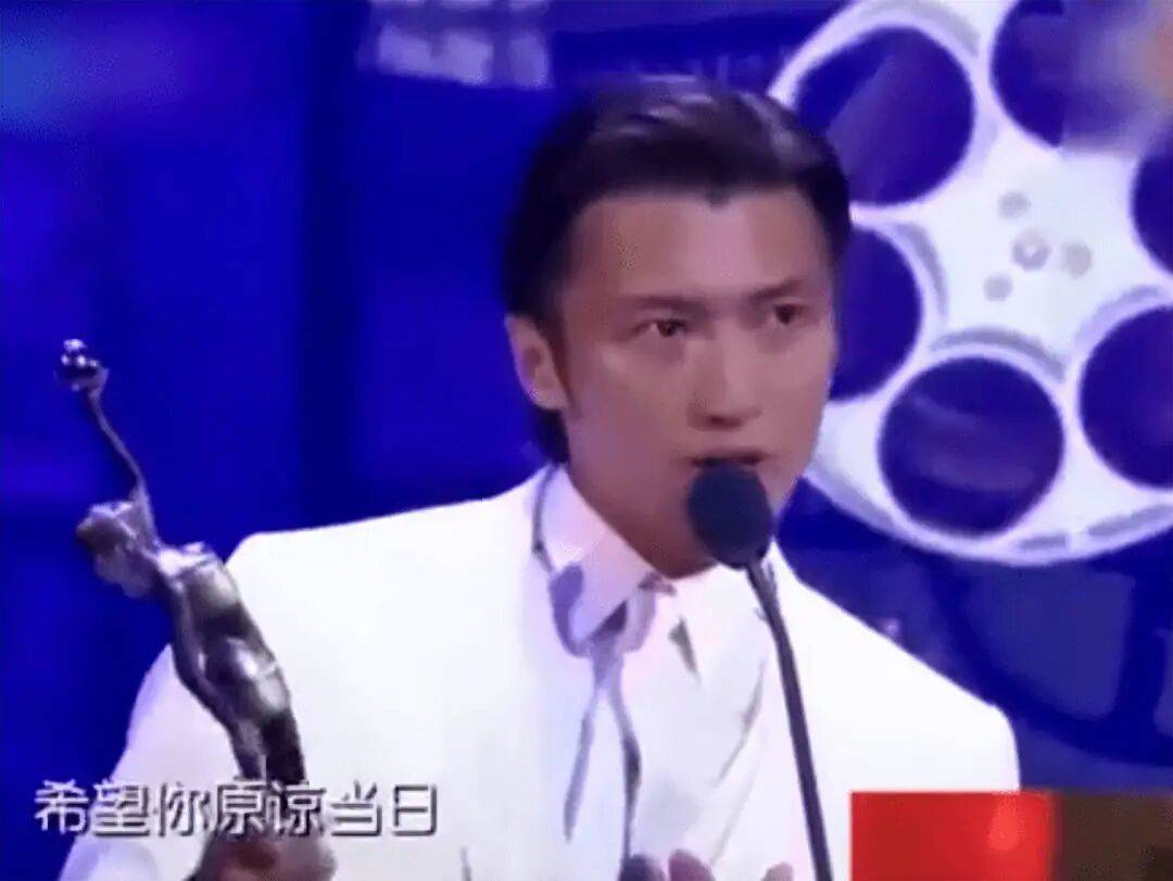 考古|89岁谢贤现身依旧时髦！与小49岁女友分手后开搞事业<strong></p>
<p>柴犬币最新价格</strong>，疑已交代后事的他太潇洒