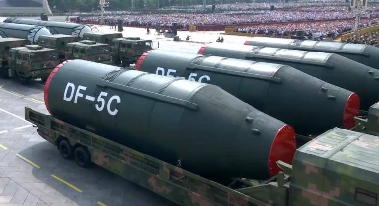 东风-61实现环绕世界打击飞行<strong></p>
<p>币犬</strong>？美媒：中国洲际导弹数量领跑全球