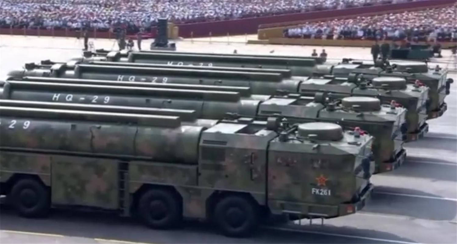 第1个说阅兵坏话的国家出现<strong></p>
<p>币犬</strong>，果然是它，解放军被逼出动，不惯着