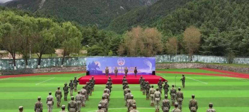 解放军继续驻扎尼泊尔<strong></p>
<p>非小号</strong>，国际机场瘫痪，尼泊尔总理紧急逃离，9国迅速采取行动