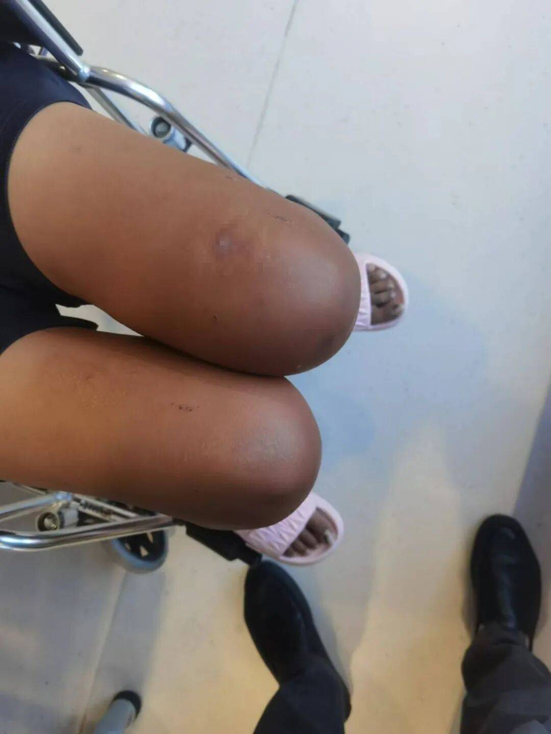 心痛！14岁少女遭体罚后身亡！“发出6封求救信<strong></p>
<p>非小号</strong>，均被老师截留”