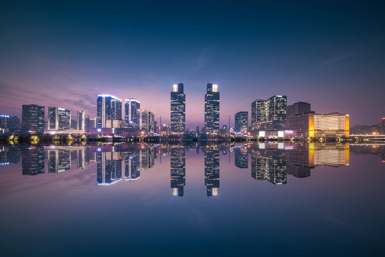 经济强市不断建新高铁站：至少“一城六站”<strong></p>
<p>非小号行情</strong>，它们在下什么棋？