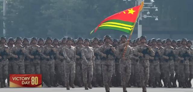 阅兵后劲太大<strong></p>
<p>火必网</strong>，上万台湾省民众集体觉醒