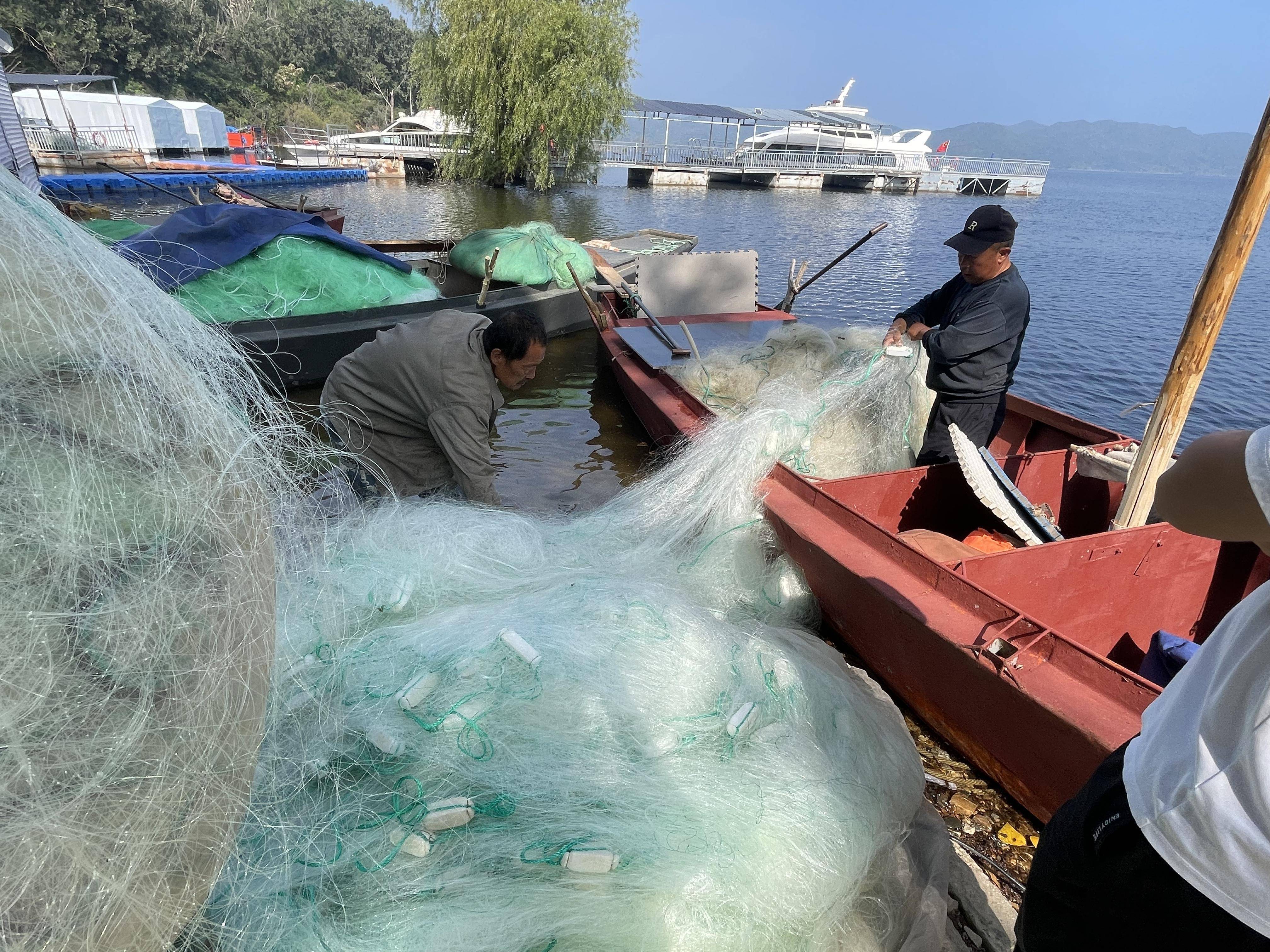 密云“水库鱼”将开捞：水面变宽水深了<strong></p>
<p>必火交易所</strong>，捕捞比往年上难度