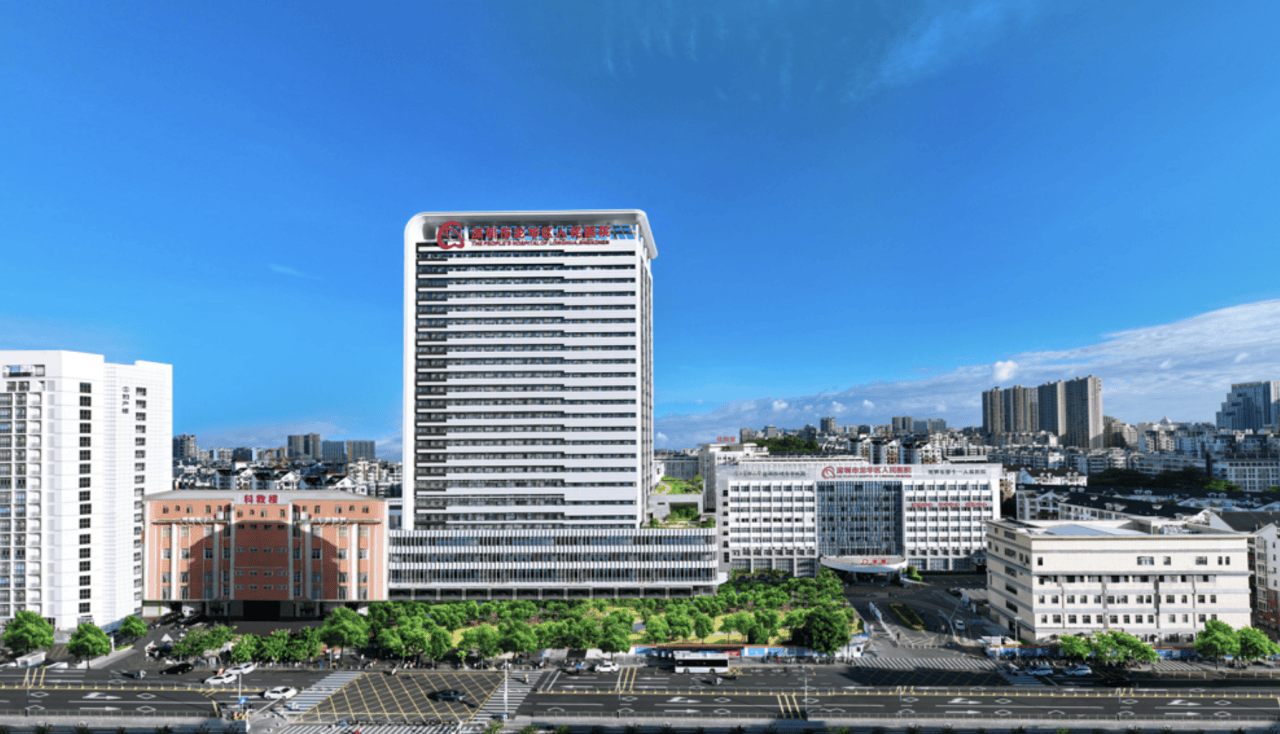 深圳一医院门口被指“举步维艰”<strong></p>
<p>加密货币</strong>!整治后记者实探:仍很堵