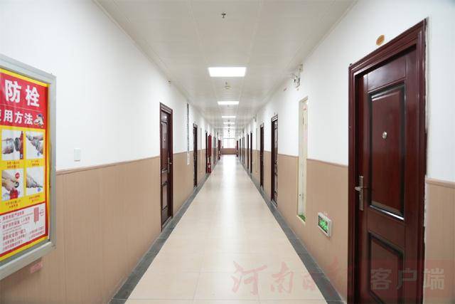 从8人间到夫妻房<strong></p>
<p>加密货币行情</strong>,郑州富士康员工幸福安居“进行时”