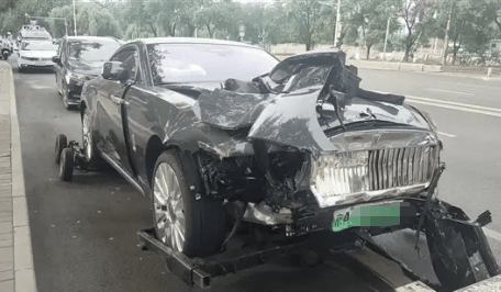 比亚迪车主多处骨折<strong></p>
<p>加密货币</strong>,其妻发声:往后日子不知怎么过!陈震车祸后再度致歉