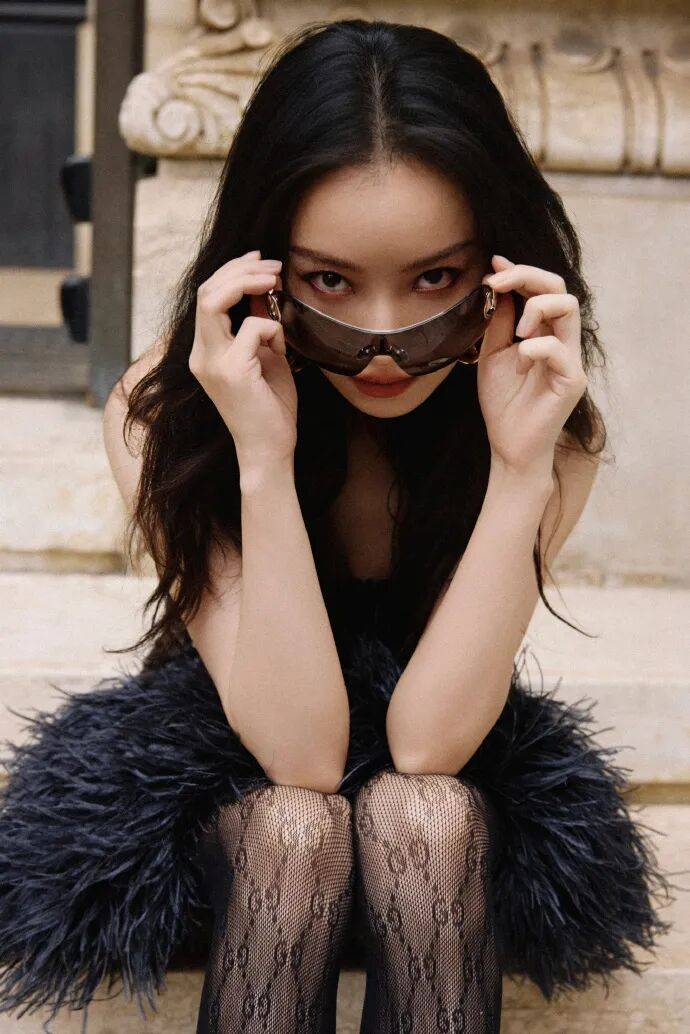 时装周上的女明星<strong></p>
<p>加密货币</strong>,秋冬氛围感一键封顶!