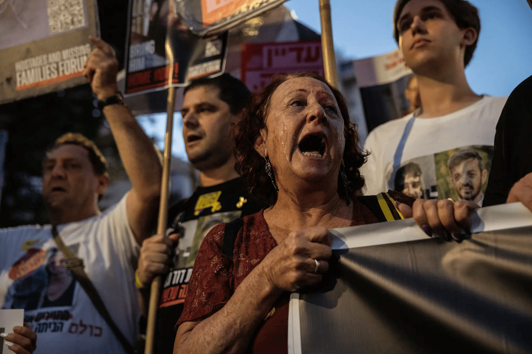 加沙战争两周年:分裂的以色列<strong></p>
<p>加密货币钱包</strong>,无力的巴勒斯坦