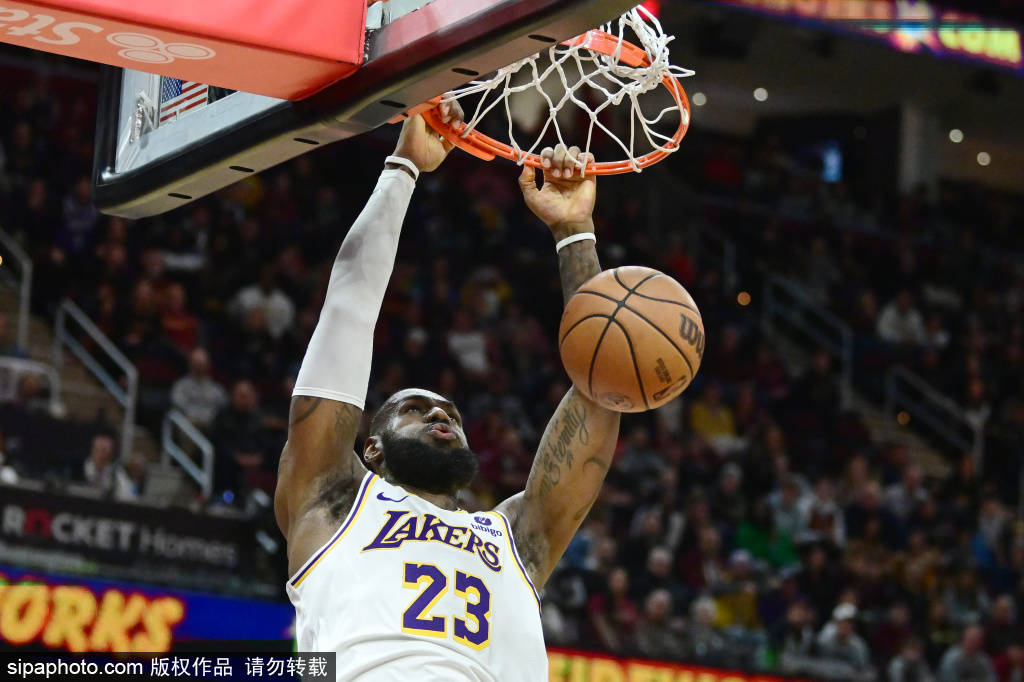 詹姆斯或将加盟独行侠<strong></p>
<p>加密货币价格</strong>!湖人交易方案引发热议