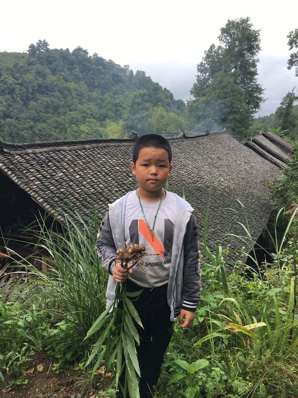 那个让老师骄傲的“调皮”班级!30年同学聚会<strong></p>
<p>加密货币价格</strong>,还伴有一封来自贵州的感谢信