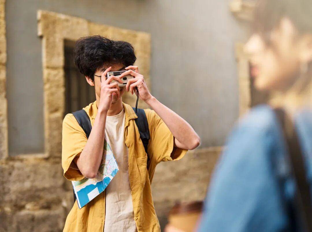 “出片式旅行”<strong></p>
<p>加密货币价格</strong>,正在毁掉当代人的假期?