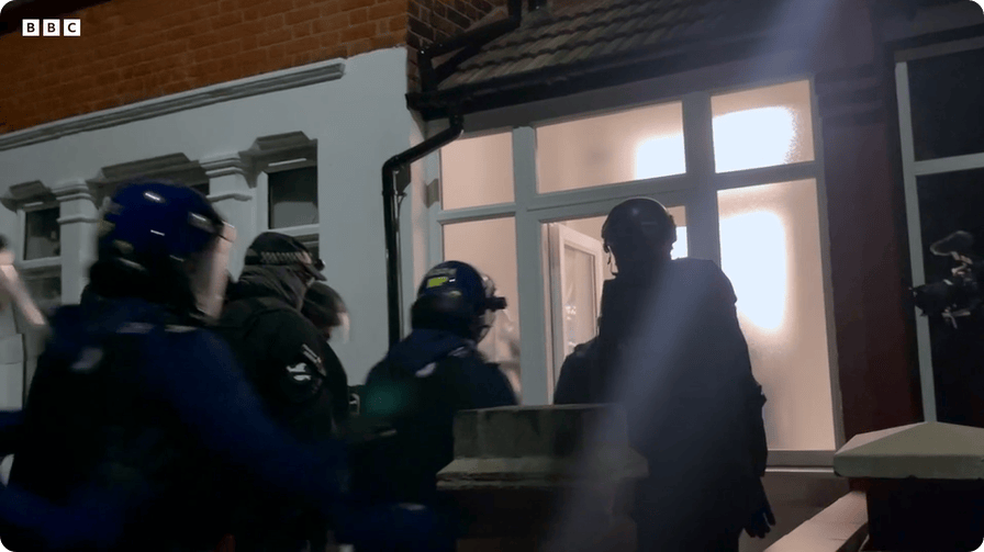 凯特患癌竟因辉瑞疫苗?伦敦4万被盗手机直飞香港<strong></p>
<p>加密货币概念股</strong>,比贩毒暴利产业链曝光…