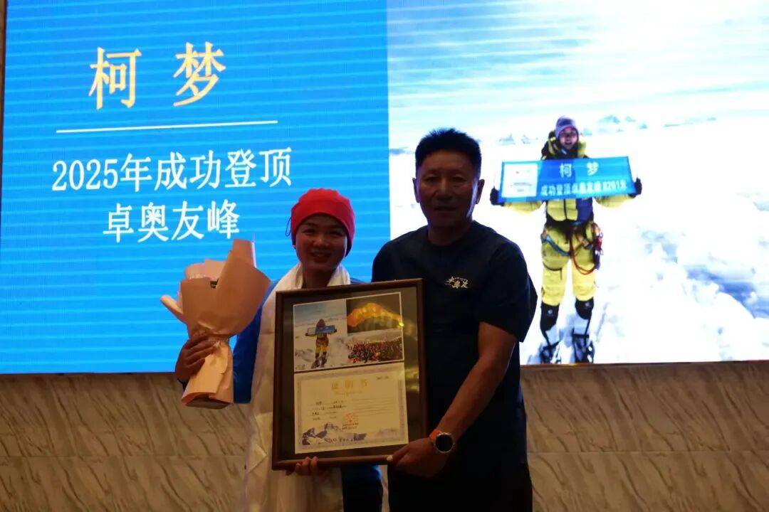 早安·黄石 | 高温黄色省级预警 / 黄石楼市最新数据公布 / <strong></p>
<p>加密货币概念股</strong>我市假期发送旅客逾408万人次