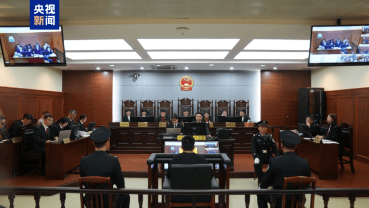 “司机泄愤撞死一家三口”<strong></p>
<p>加密货币借贷</strong>,逝者家属最新发声