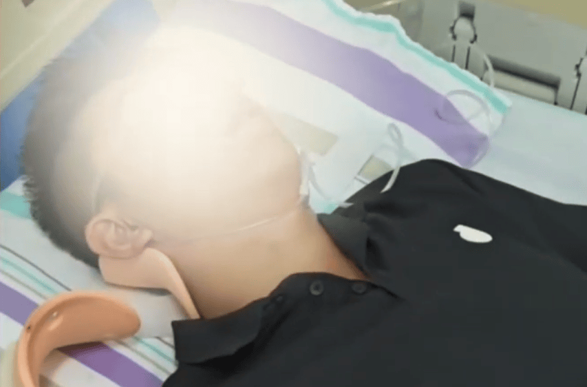 女司机撞到未拴绳的狗<strong></p>
<p>抹茶交易所</strong>,同车男子遭狗主人亲友围殴!警方通报