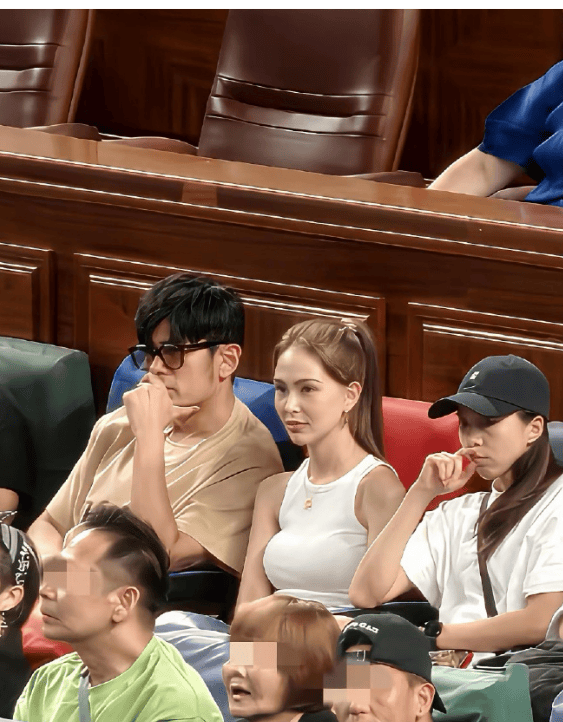 考古|昆凌现身暴瘦变化大!7年剖腹产下3娃<strong></p>
<p>抹茶交易所</strong>,从“打工妹”到“天王嫂”,她的辛苦谁懂