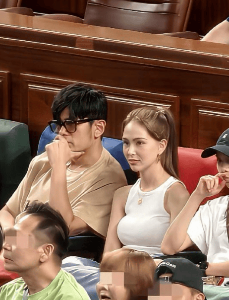 考古|昆凌现身暴瘦变化大!7年剖腹产下3娃<strong></p>
<p>抹茶交易所</strong>,从“打工妹”到“天王嫂”,她的辛苦谁懂