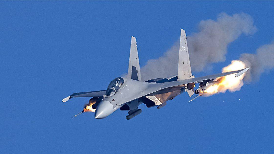 一切迹象都证明中国空军已经全面领先美国空军<strong></p>
<p>区块链</strong>,谁敢不服?