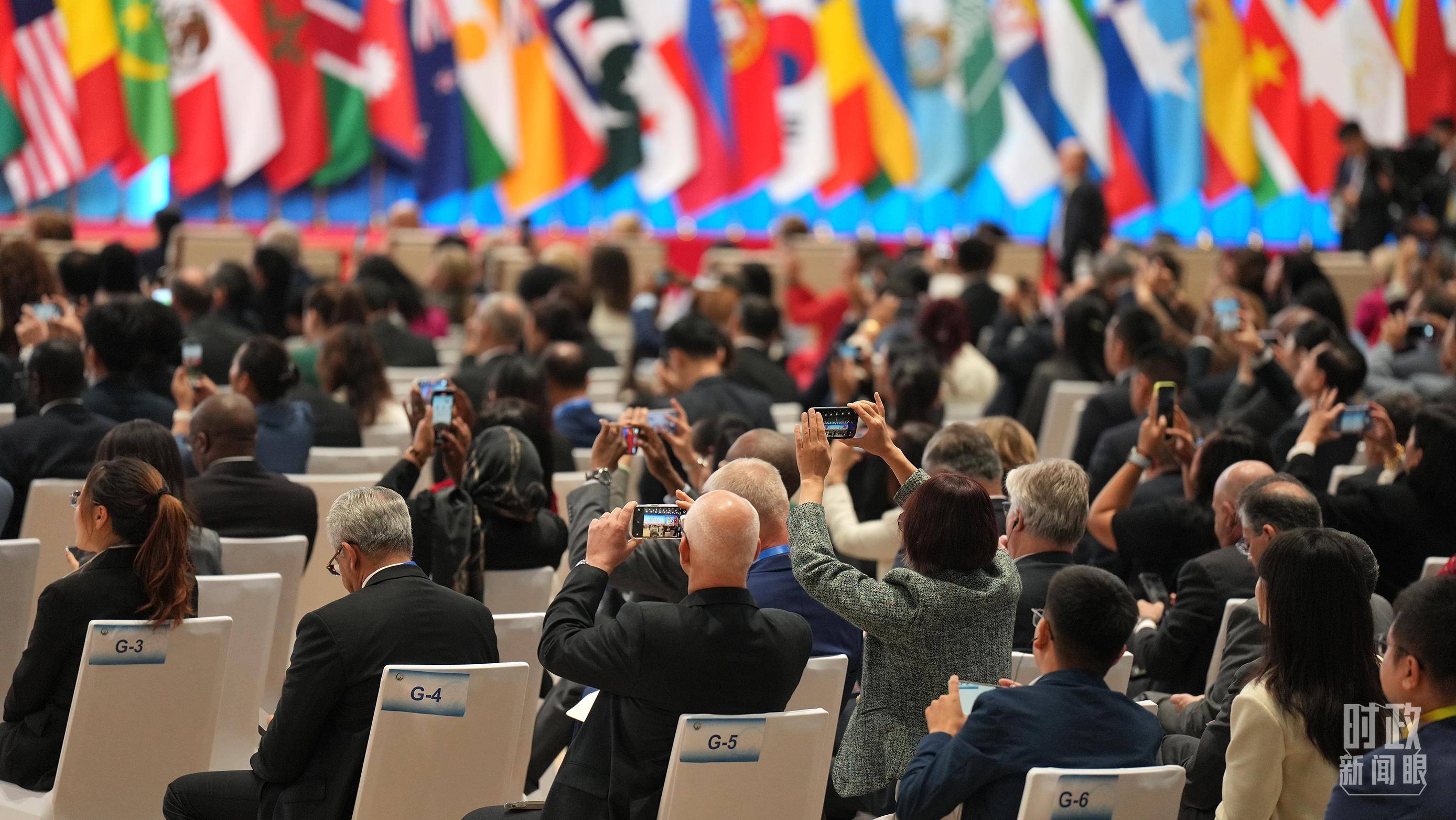 时政新闻眼丨这场聚焦“半边天”的全球峰会上<strong></p>
<p>区块链</strong>,习近平提出哪些新倡议新举措?