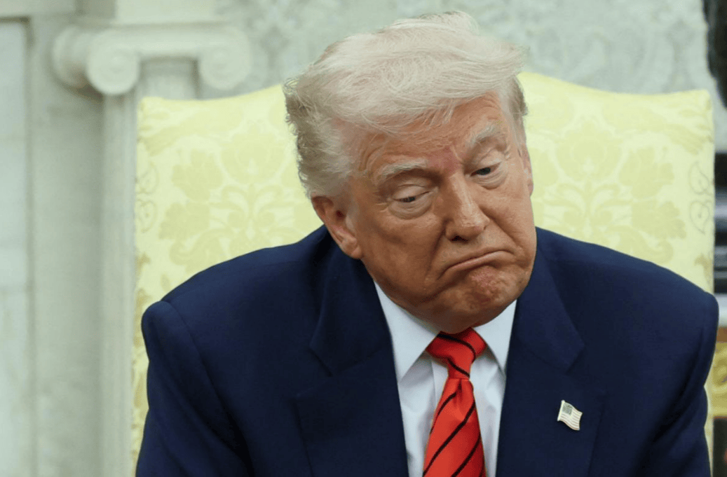 美财长通知中国<strong></p>
<p>区块链技术开发</strong>,美方可以取消对华新关税,但是有一个前提条件