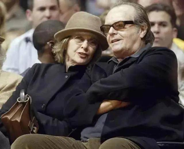 79岁奥斯卡影后离世<strong></p>
<p>瑞波币今日行情</strong>,她是男神收割机,松弛中性风穿搭鼻祖