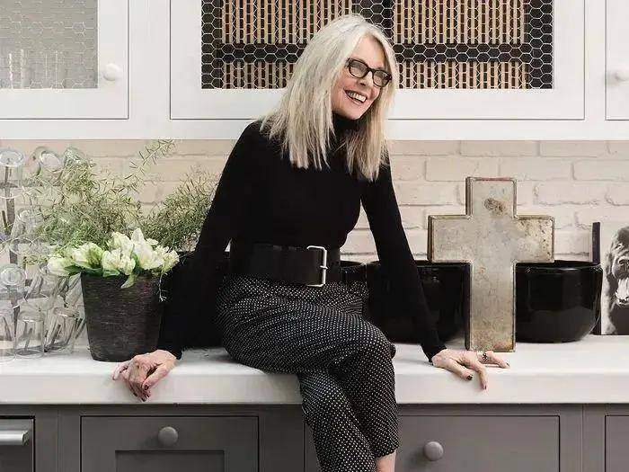 79岁奥斯卡影后离世<strong></p>
<p>瑞波币今日行情</strong>,她是男神收割机,松弛中性风穿搭鼻祖