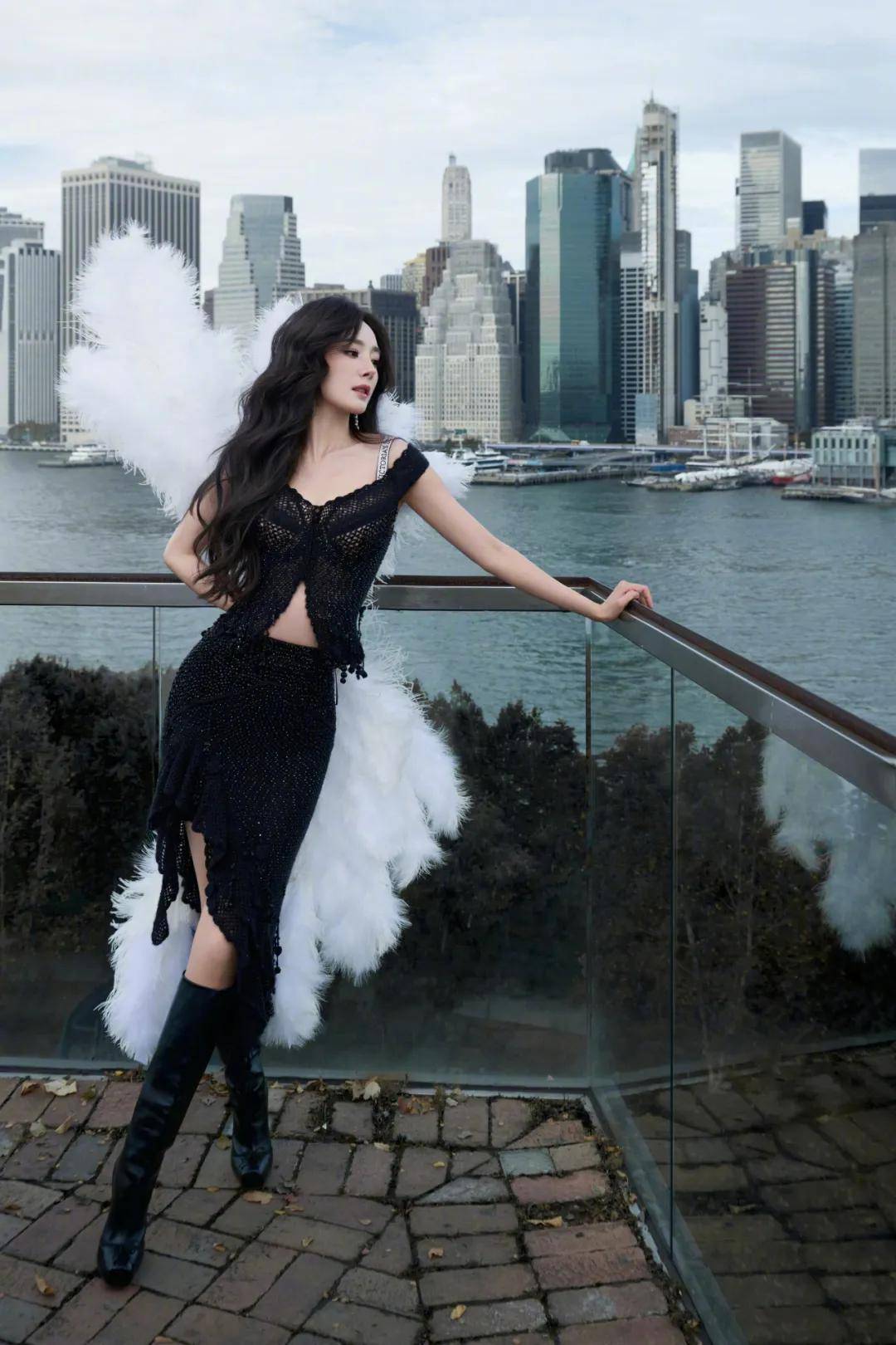 超模均龄30+、不要性感要多元<strong></p>
<p>瑞波币</strong>,维秘秀还有新鲜感吗?