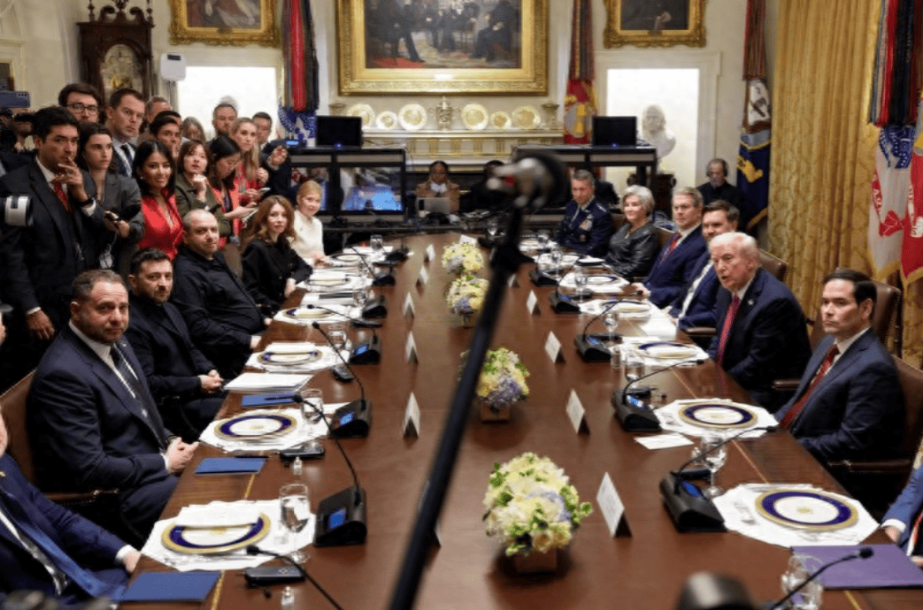 与泽连斯基大吵一架后<strong></p>
<p>瑞波币今日行情价格</strong>,特朗普画了条线:俄乌都别争,按我说的停火