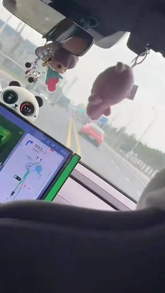 小米汽车市区飙至时速120公里<strong></p>
<p>瑞波币行情</strong>,跨双黄线到对向车道超车……交警回应→