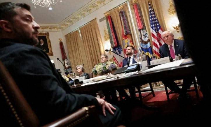 泽连斯基失望透顶<strong></p>
<p>瑞波币行情</strong>,被美当面羞辱,终于认清了现实:只要能停火,领土也能谈!