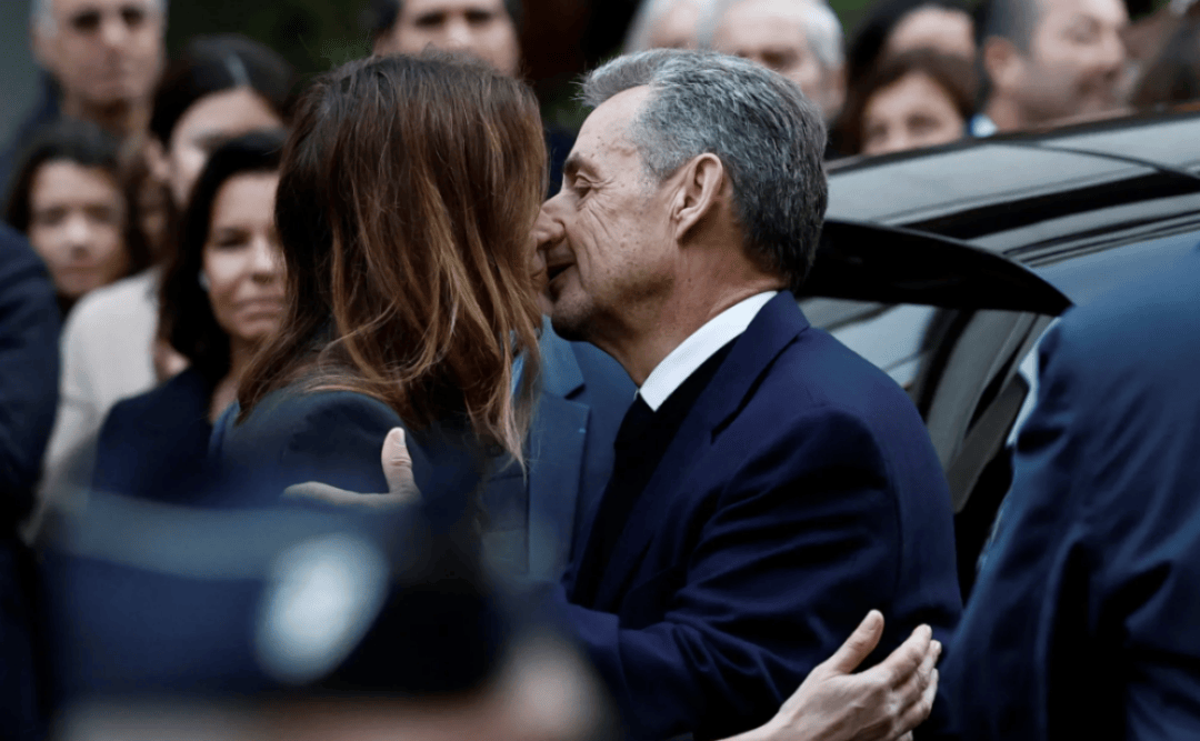 70岁法国前总统萨科齐的“坐牢style”:入狱前密会马克龙<strong></p>
<p>瑞波币今日价格</strong>,入狱后开始写书