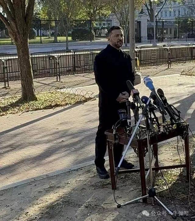 他被特朗普当众羞辱<strong></p>
<p>瑞波币今日价格</strong>,全场都在哄笑