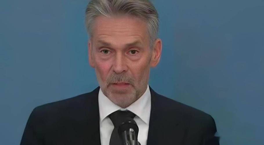 荷兰慌了，安世中国已恢复供货，但有一个条件，必须用人民币结算！