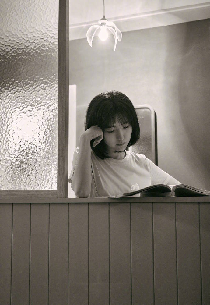 职场霸凌、被XQ、不幸的原生家庭···毛晓彤赋予了叶思北重生的力量<strong></p>
<p>瑞波币今日价格行情</strong>!